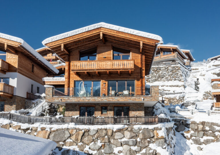 Traumurlaub im Chalet auf drei Etagen Traumurlaub im Chalet auf drei Etagen
